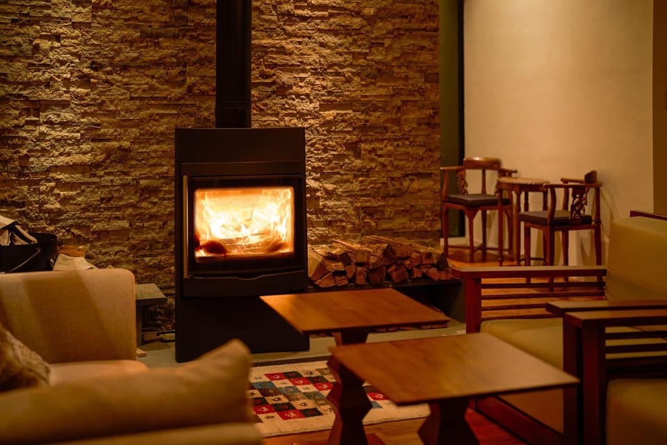 Living room, fireplace