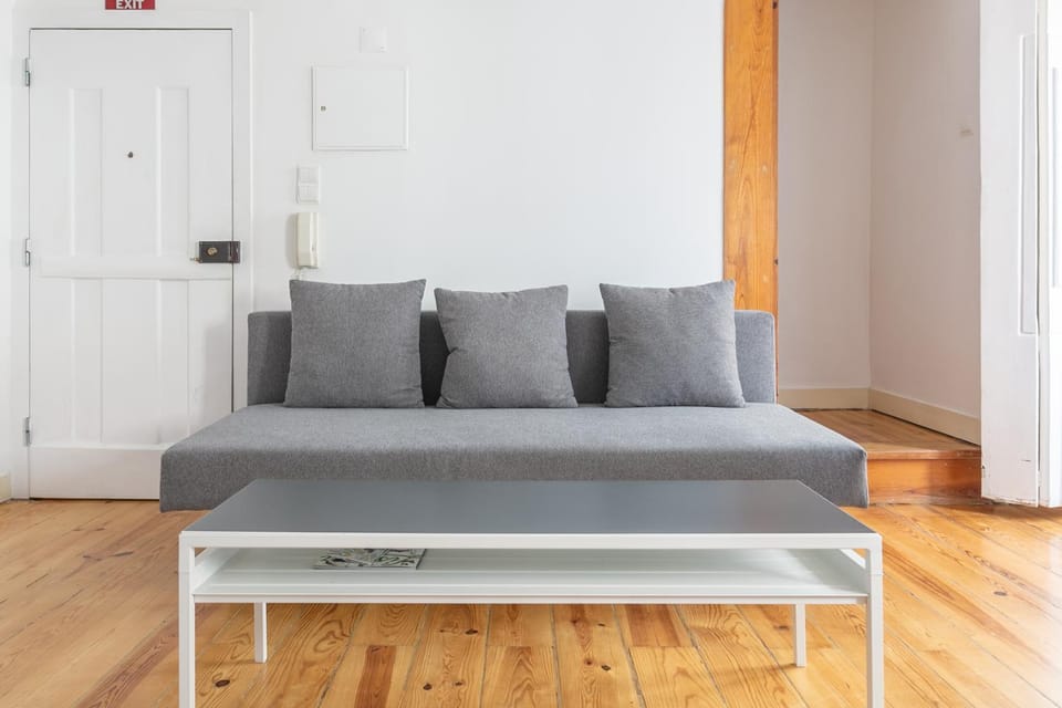 Cozy Apartments in Heart of Lisbon Bairro Alto Apartment in Lisbon