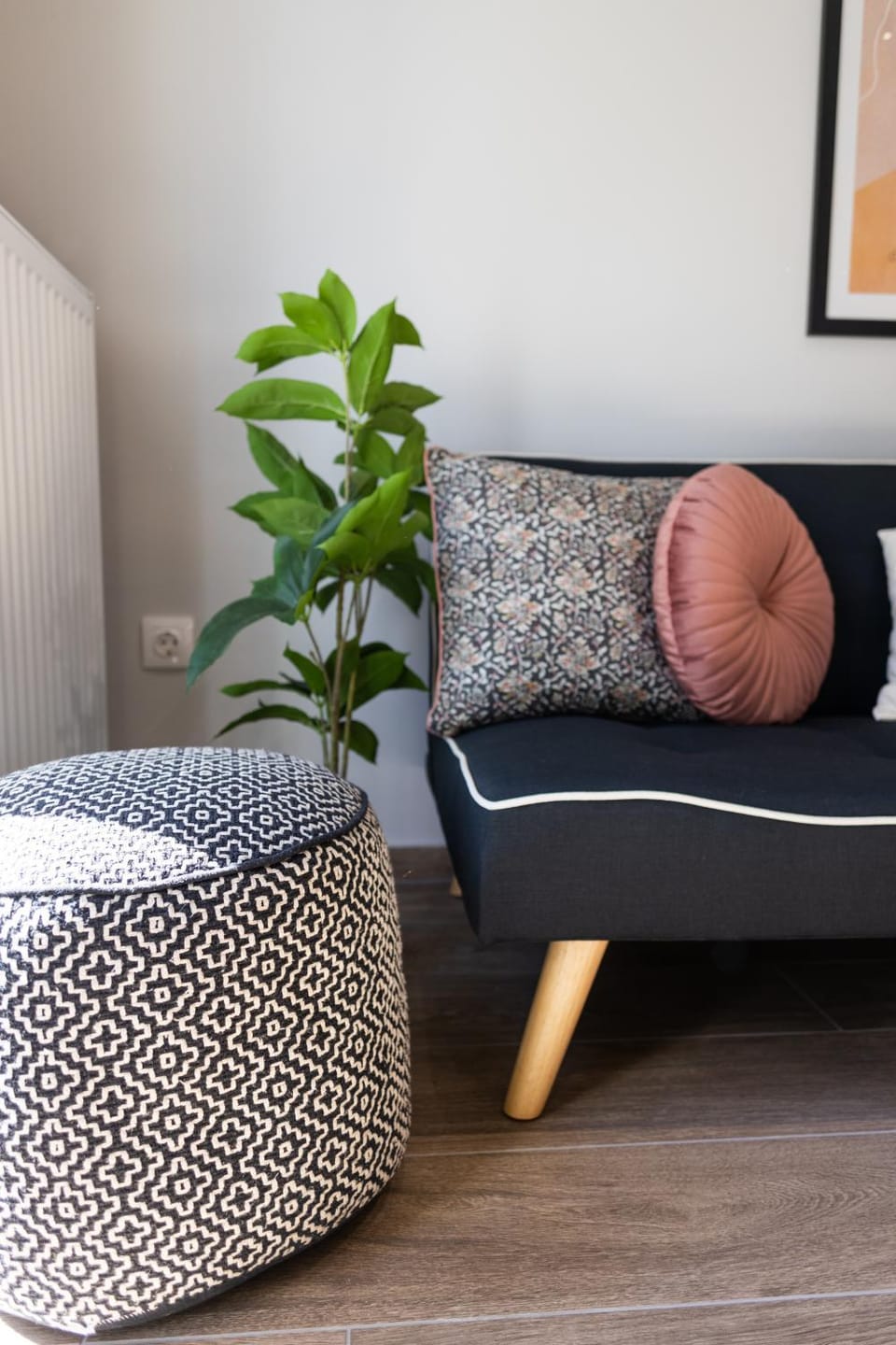 Living room, Seating area