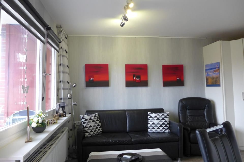 Tief 10 Ferienwohnung Sand mit Internet 101 Apartment in Wangerland