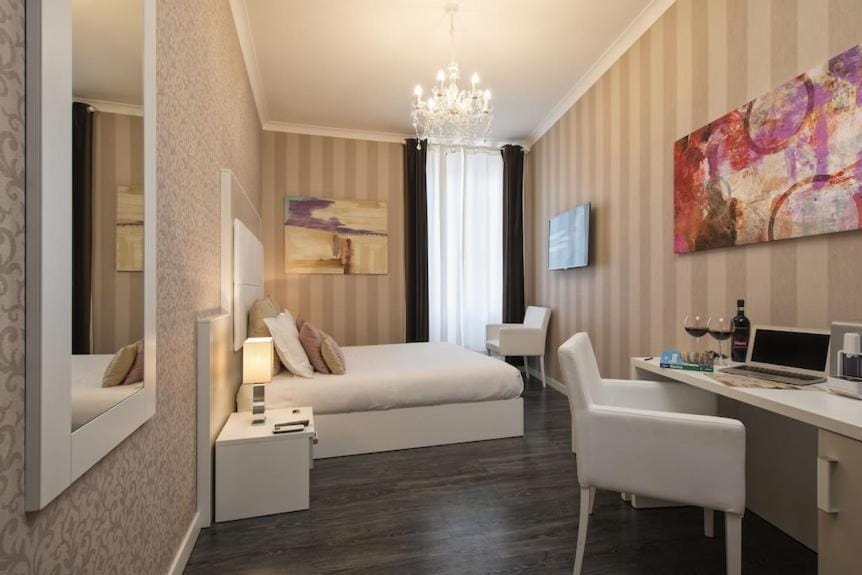 San Pietro Suites Bed and Breakfast in Rome