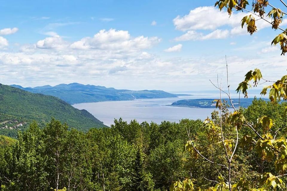 Mirador 2, vue sur le fleuve House in Baie-Saint-Paul