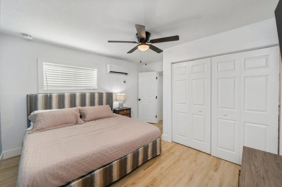 Beachfront Stay with Pool Access Bluefish 2 Apartment in Okaloosa Island