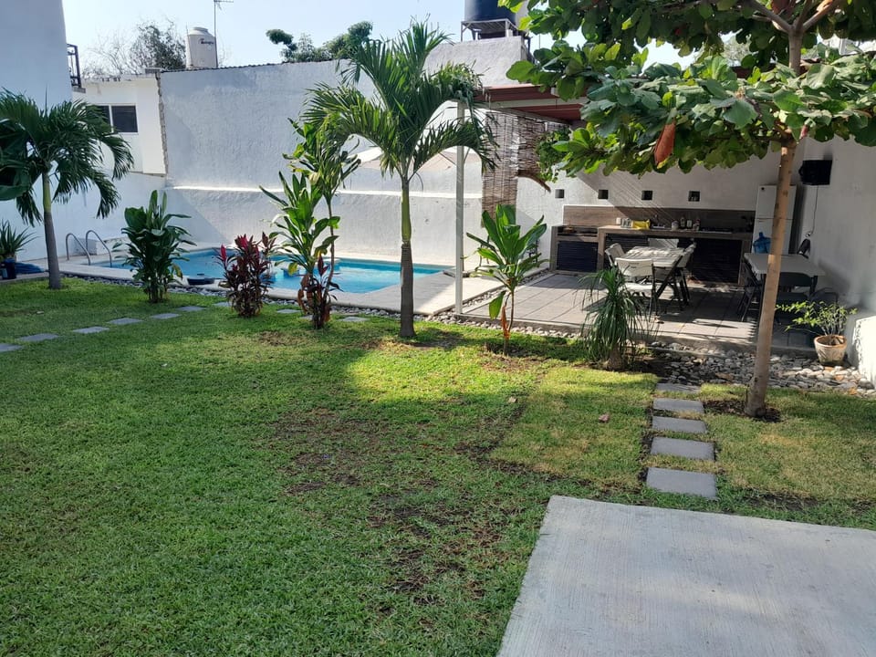 Casa Natalia House in Tequesquitengo