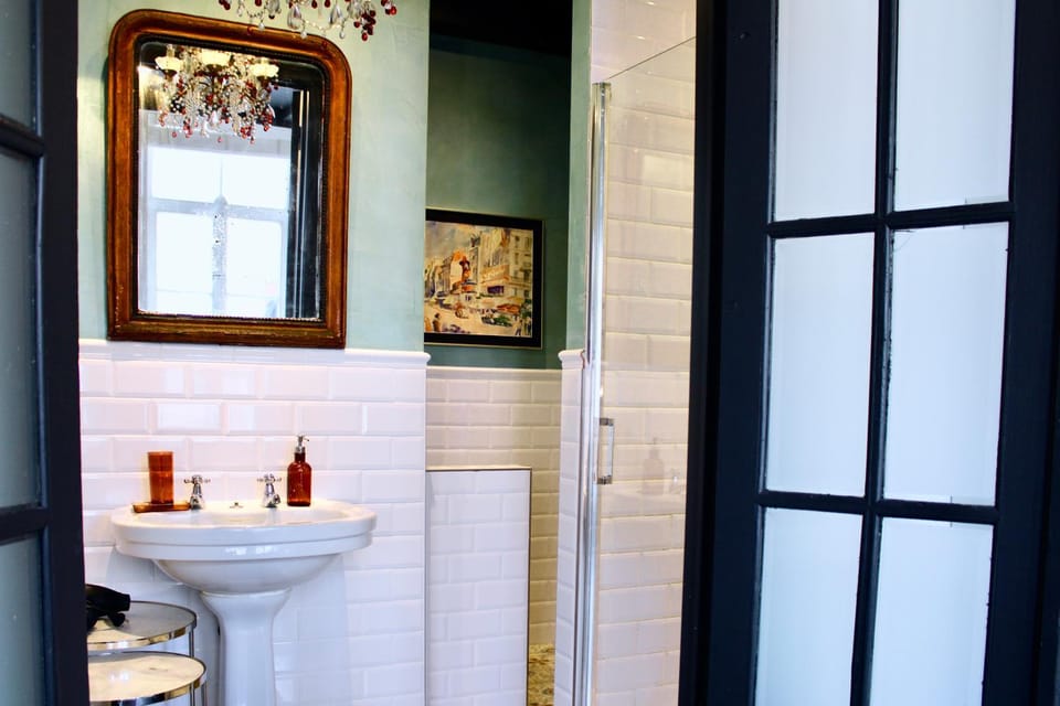 Guest Suite Hoorn 17 - room 1 Apartment in Bruges