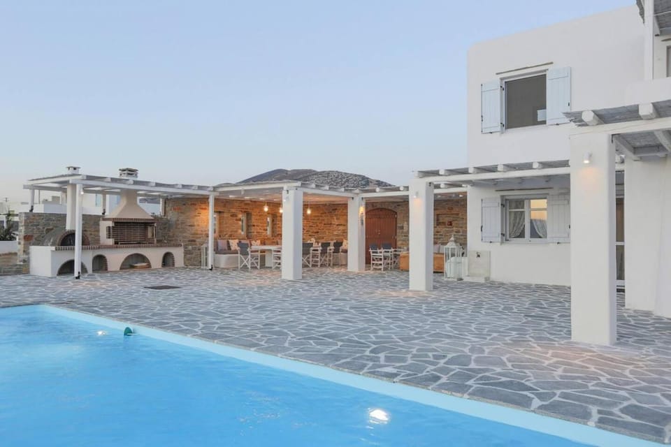 Galani, Immaculate Home with Private Pool & Beach View in Kastraki, Naxos House in Naxos, Naxos and Lesser Cyclades, Greece