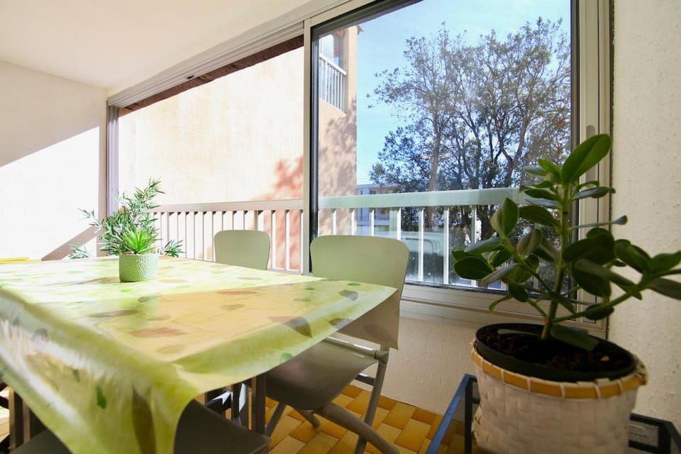 CAPRI Appartement confort bord de mer Apartment in La Seyne-sur-Mer