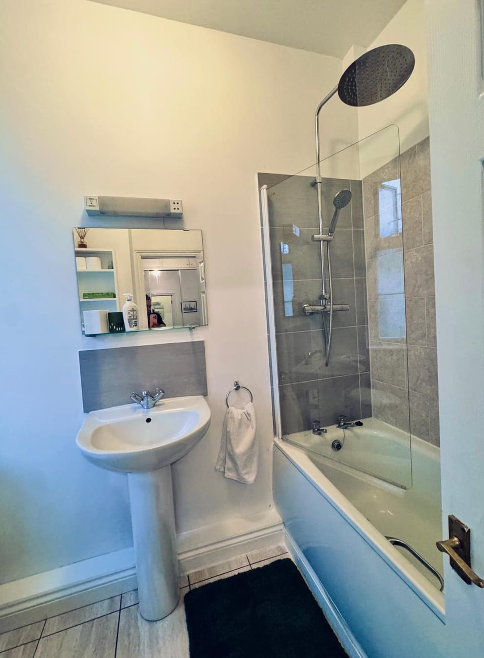 Lux Holborn Suite Apartment in City of Westminster