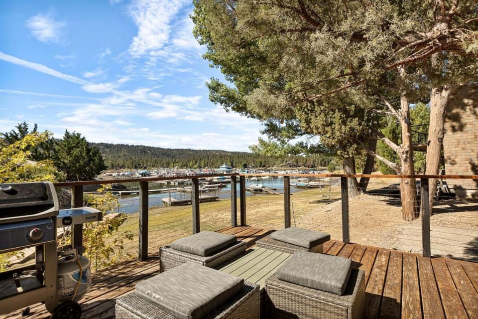 Natural landscape, Lake view, Mountain view