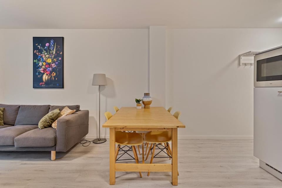 Eindhoven City Suites Hertogstraat H Modern 4P Apartment in Eindhoven