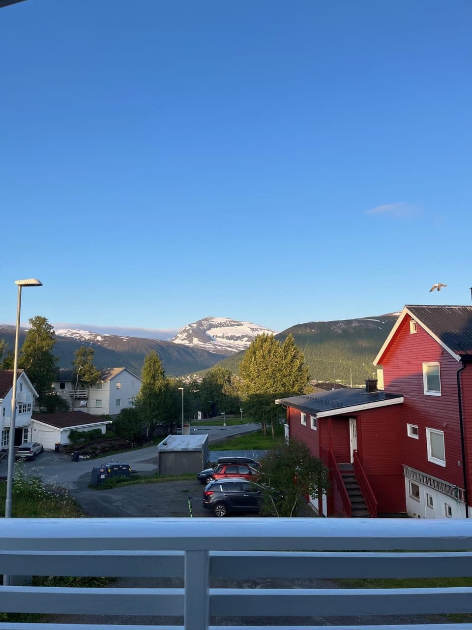 Neighbourhood, Mountain view