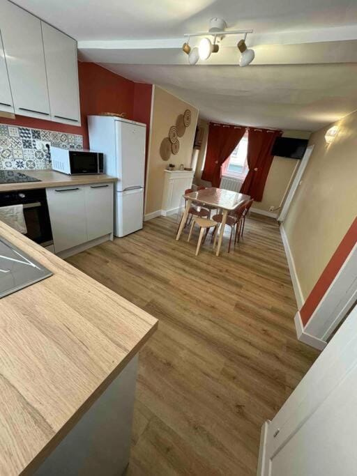 Appart centre ville Apartment in Centre-Val de Loire