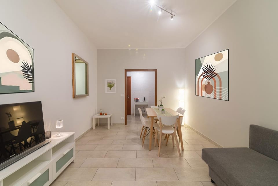 Bed, Living room, Dining area, air conditioner