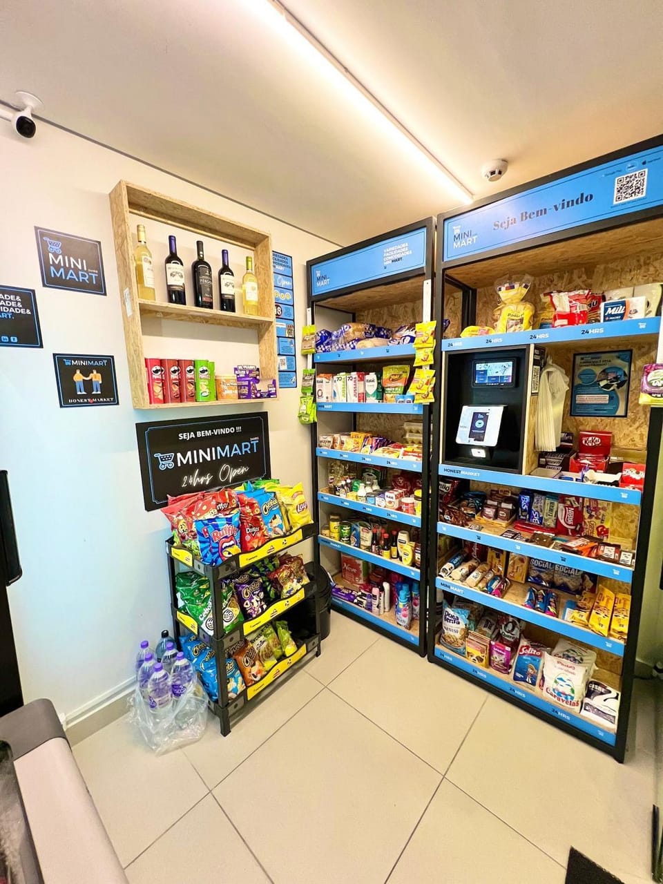 Supermarket/grocery shop
