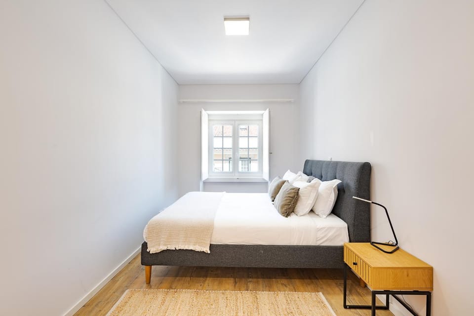 Made For The City Lovers- Urban Charm in Chiado Apartment in Lisbon