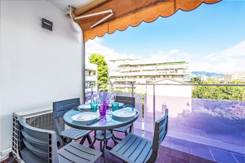 Patio, Balcony/Terrace, Dining area