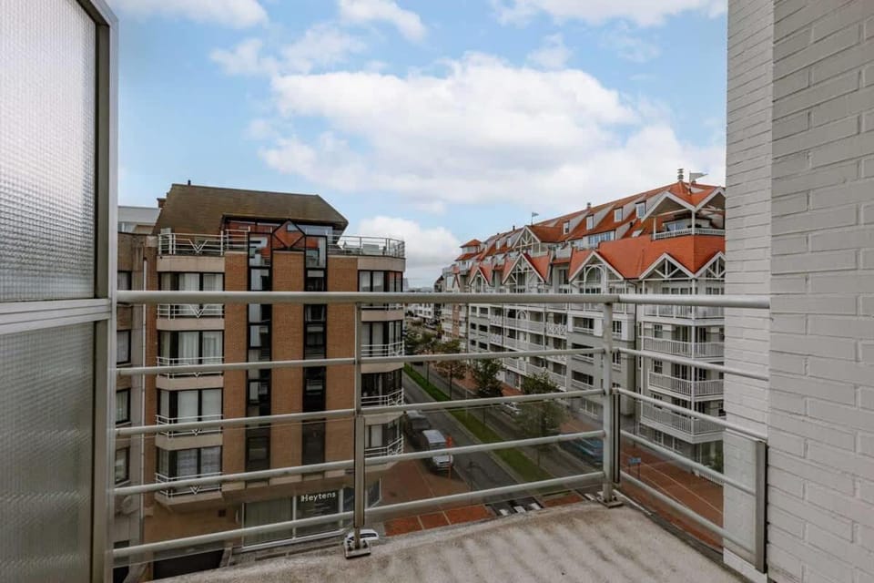 Casiola - Luxurious apartment on top location in Knokke Apartment in Knokke-Heist