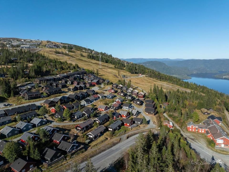 Koselig hytte sentralt på Norefjell, ski in & out Apartment in Viken, Norway