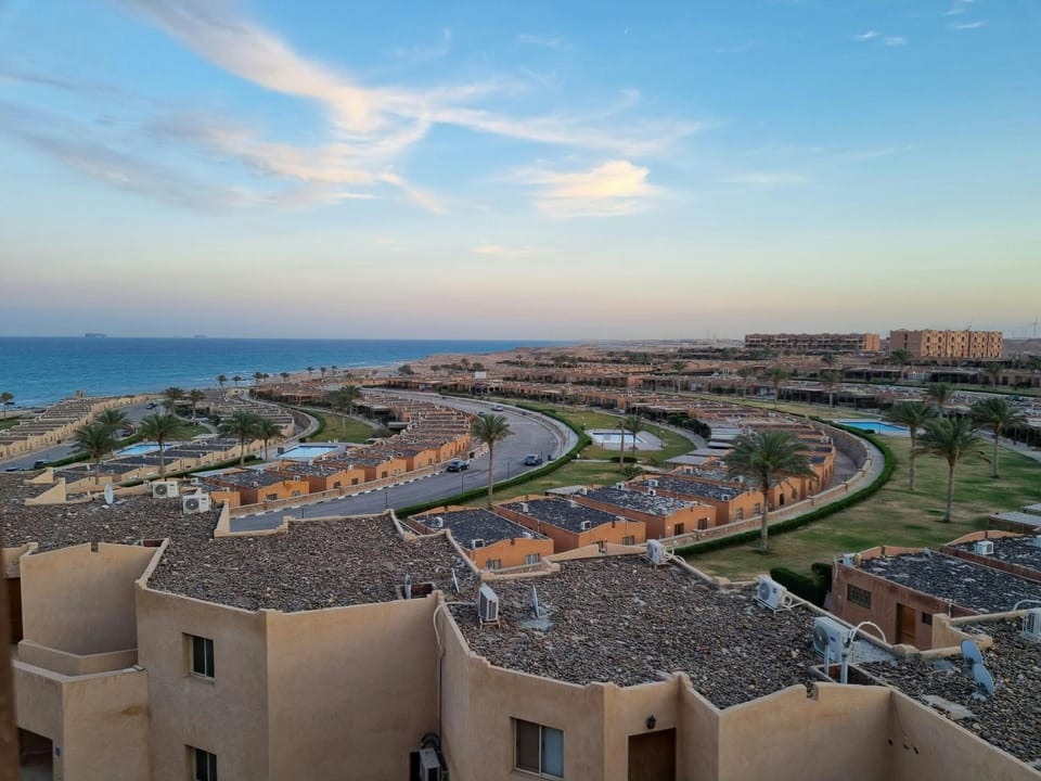 Nearby landmark, Off site, Day, Neighbourhood, Sea view, Sunrise