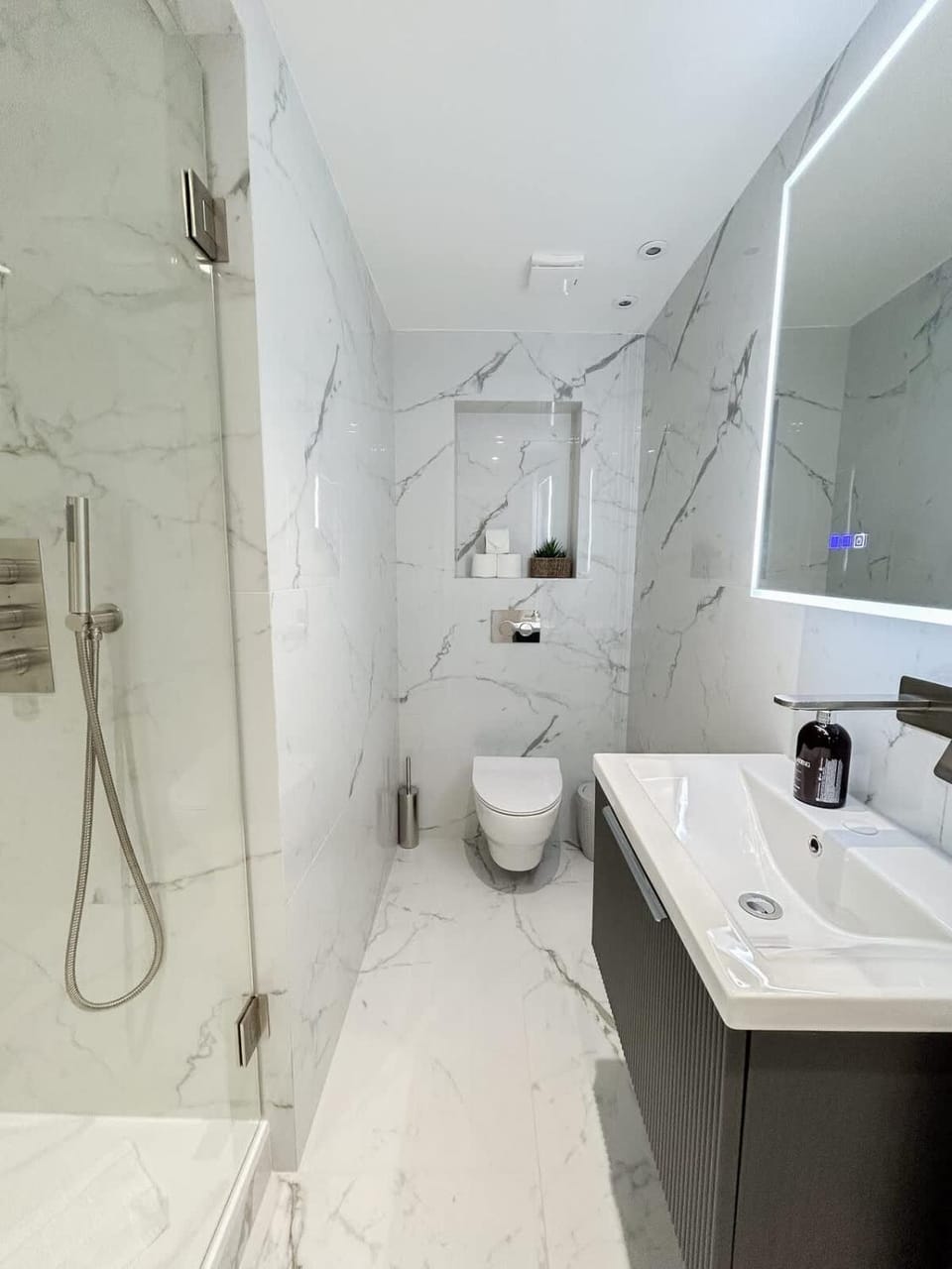 Bright & Stylish Apartment in Prime London Apartment in City of Westminster