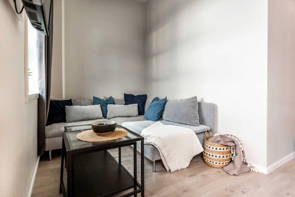 Beautiful Harbour Apartment With French Balcony Apartment in Bergen