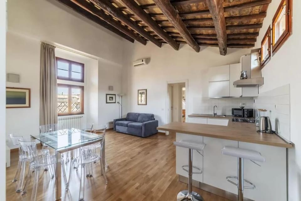 Kitchen or kitchenette, Living room, Seating area