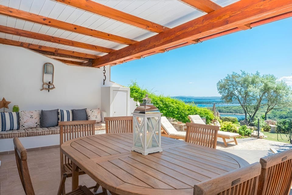 Patio, Day, Natural landscape, View (from property/room), Balcony/Terrace, Living room, Seating area, Dining area, Sea view