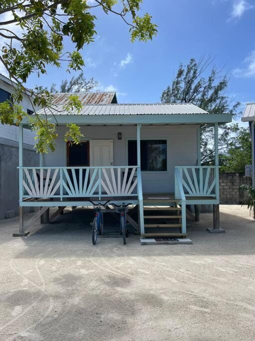 Hidden Treasure Vacation Home Lagoona bay cottage Apartment in Belize District