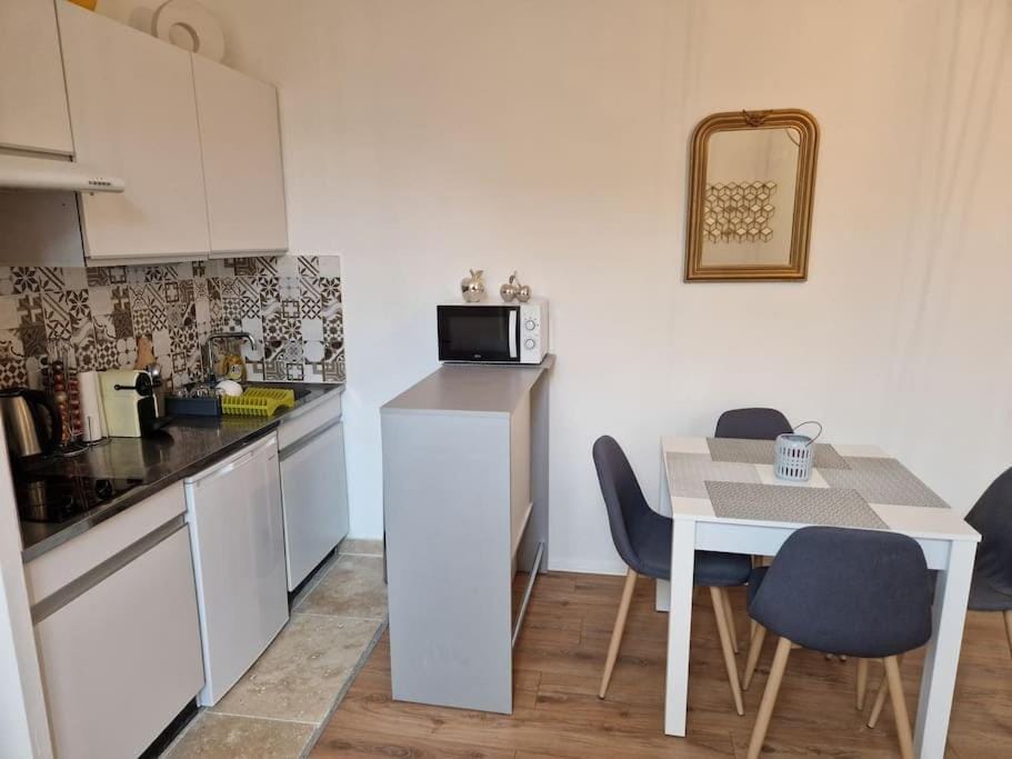 Appartement cosy hypercentre Apartment in Narbonne