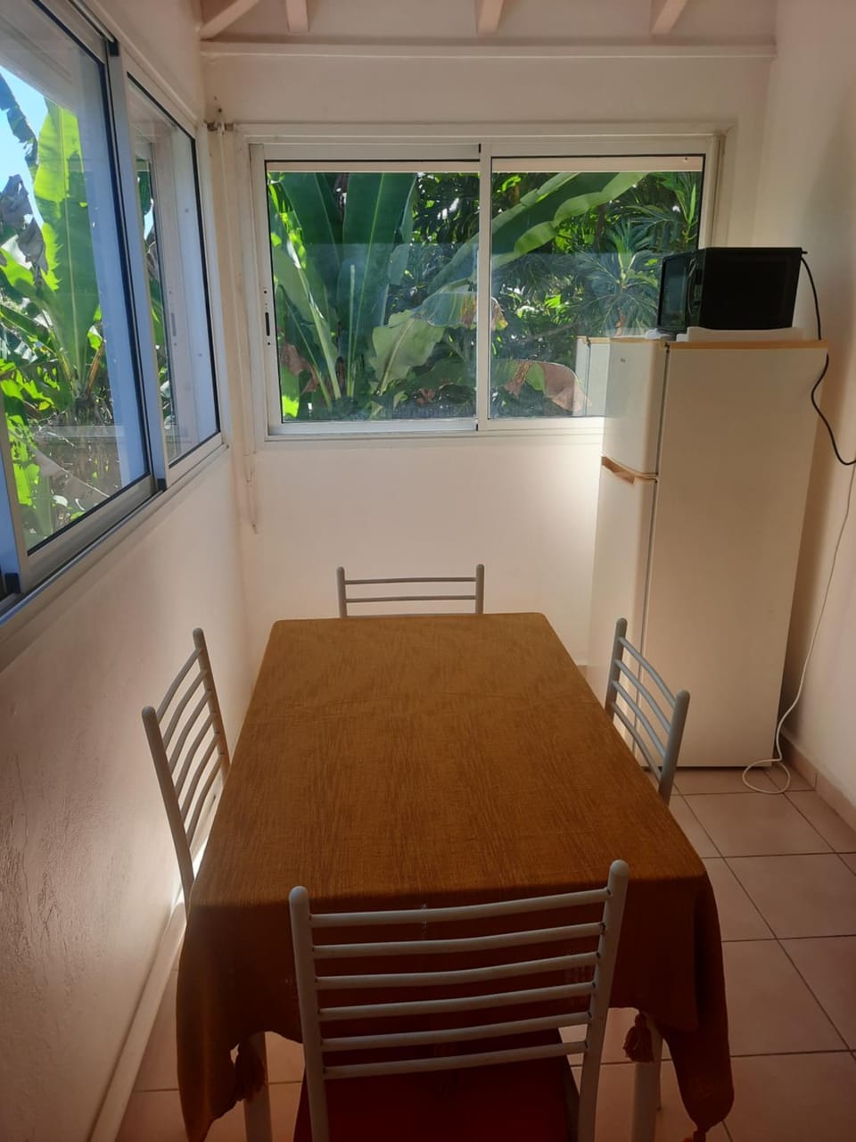 Caret Apartment in Leeward Islands