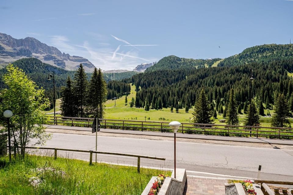 Chalet Campiglio Mountain View - Guardabassi Collection Apartment in Trentino-South Tyrol