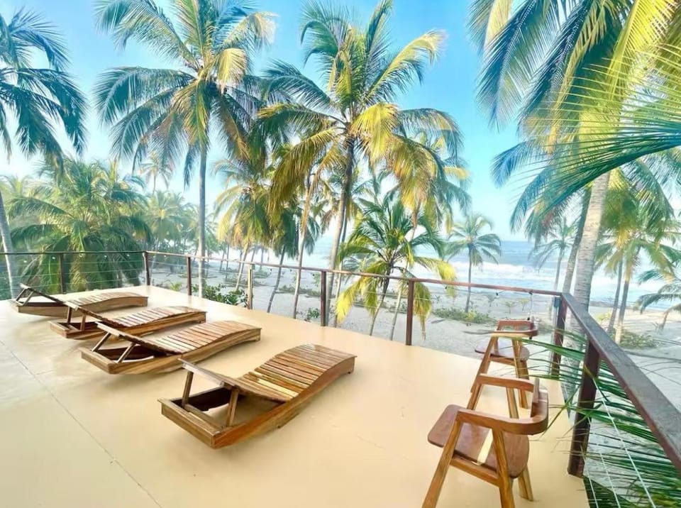 Astra Esmeralda Beach hotel Hotel in Magdalena, Colombia