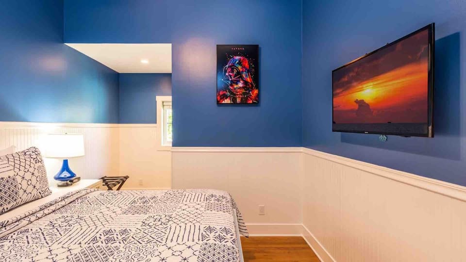 Endless Summer by Last Key Realty House in Key West