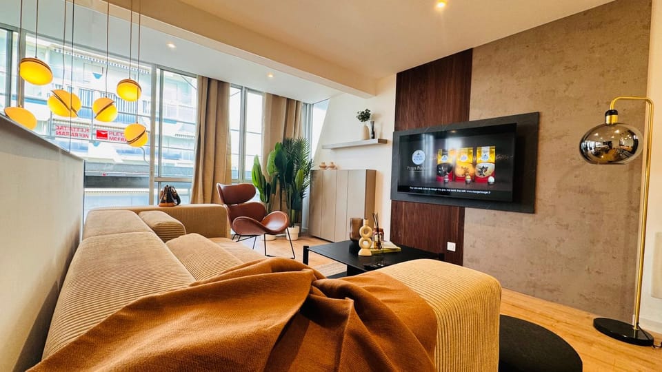 Appartement 50m de la plage et toutes commodités, plein centre ville et silencieux Apartment in La Grande-Motte
