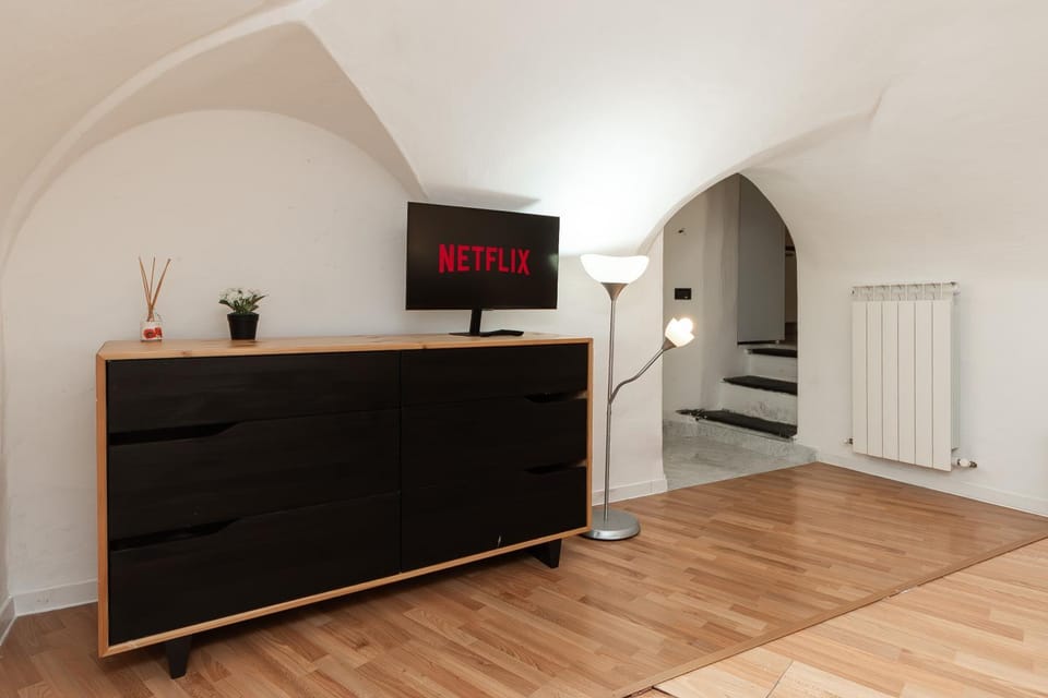 Rifugio storico a 50 passi dal Duomo, Bilocale Apartment in Genoa