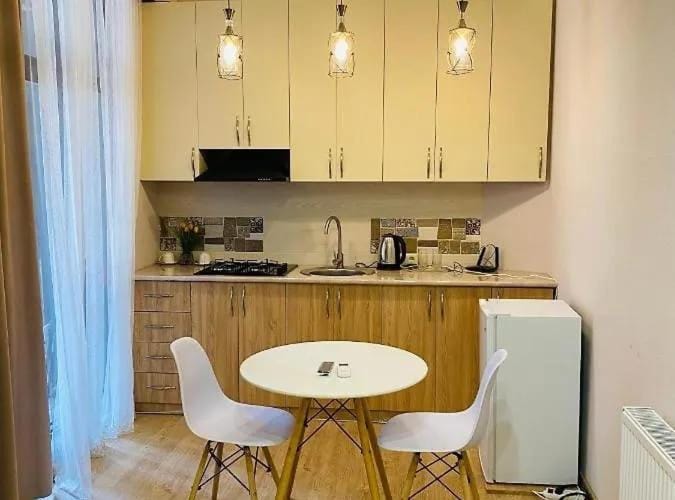 Happy Home Apartment in Georgia