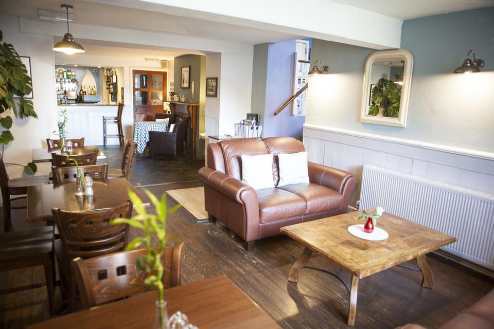 Lounge or bar