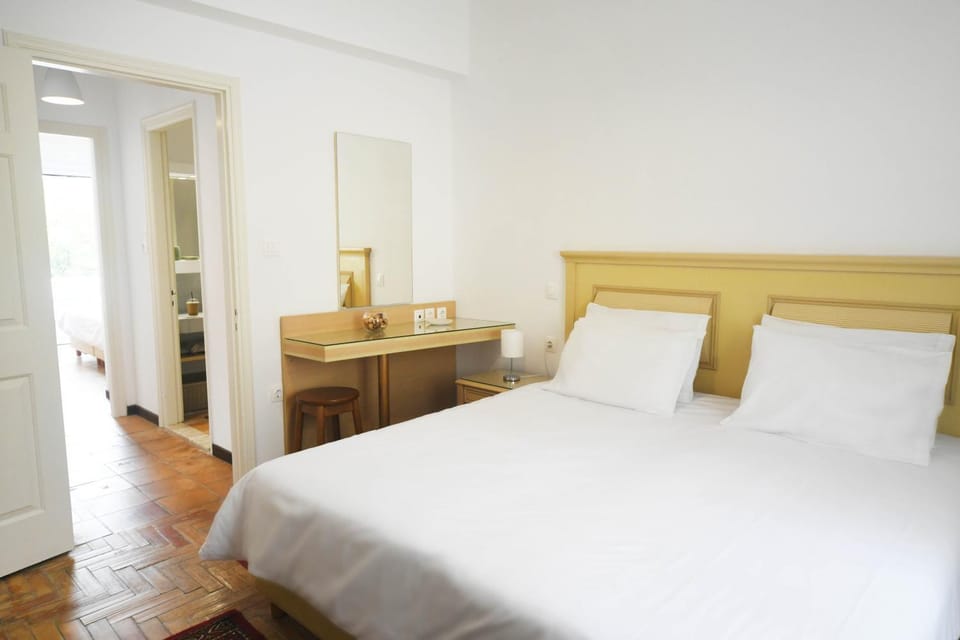 Bathroom, Balcony/Terrace, Kitchen or kitchenette, Seating area, Parking