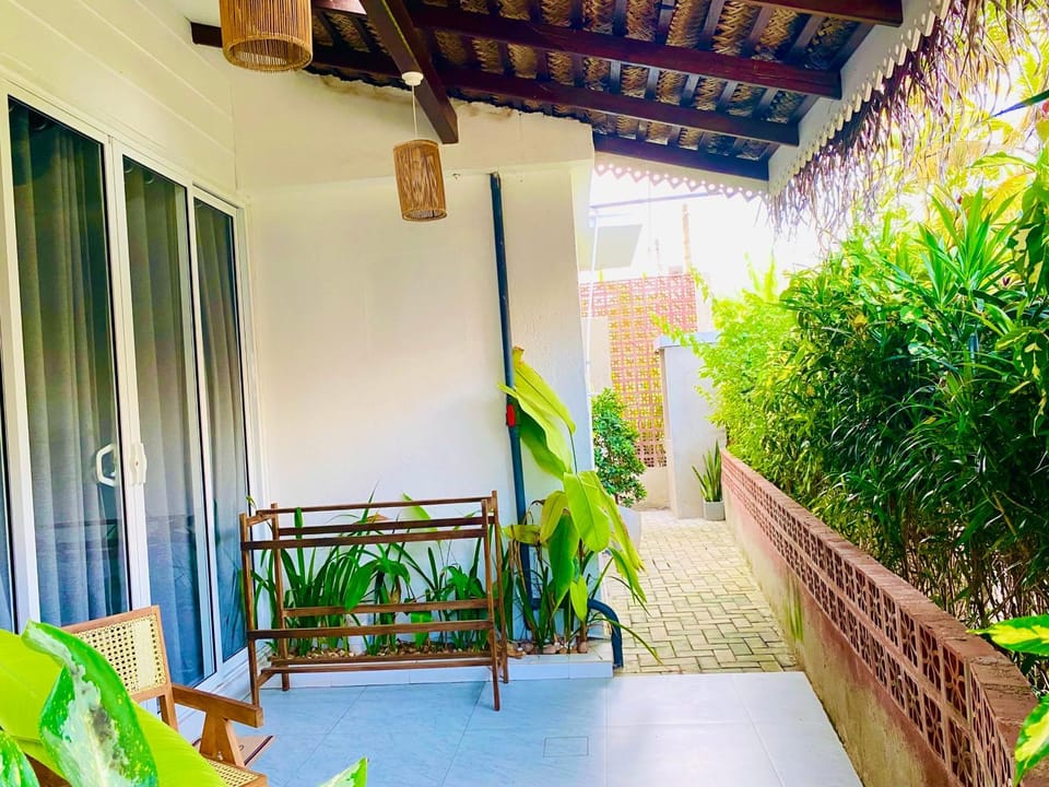 The Bay House Bed and Breakfast in Southern Province