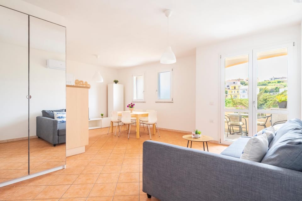Balcony/Terrace, Balcony/Terrace, Living room, Dining area, wardrobe