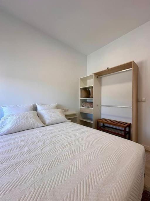Bedroom, wardrobe