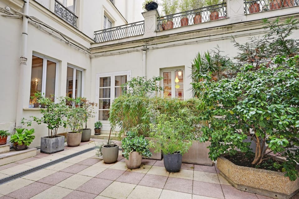 Patio, Garden, Balcony/Terrace