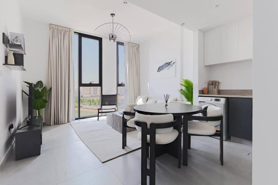 Sahab - courtyard view 1BR Apartment in Al Sharjah