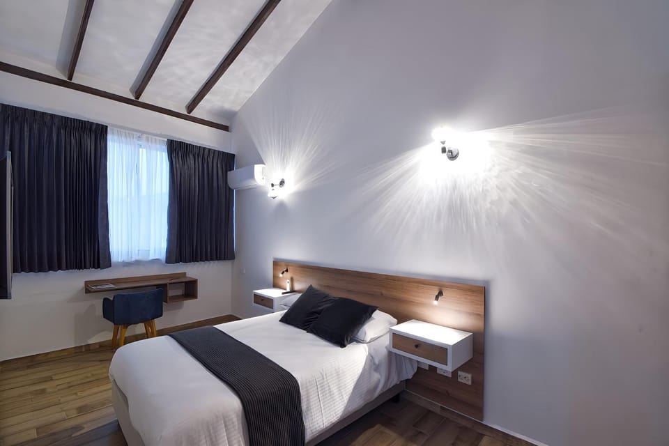 Valymar Inn International Home Hotel Bed and Breakfast in Cali