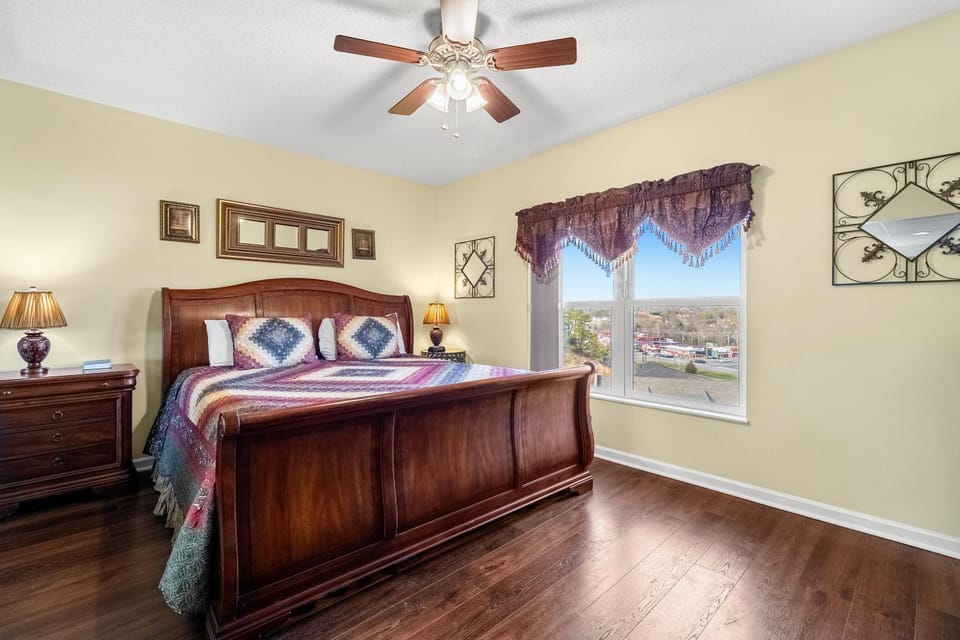 WP212 Amazing Grace House in Pigeon Forge