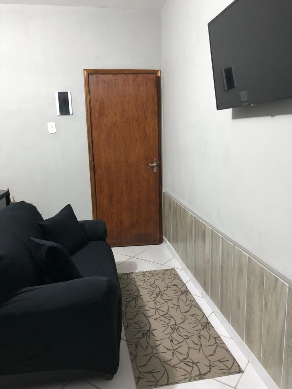 Communal lounge/ TV room, TV and multimedia, Living room, Seating area, Evening entertainment