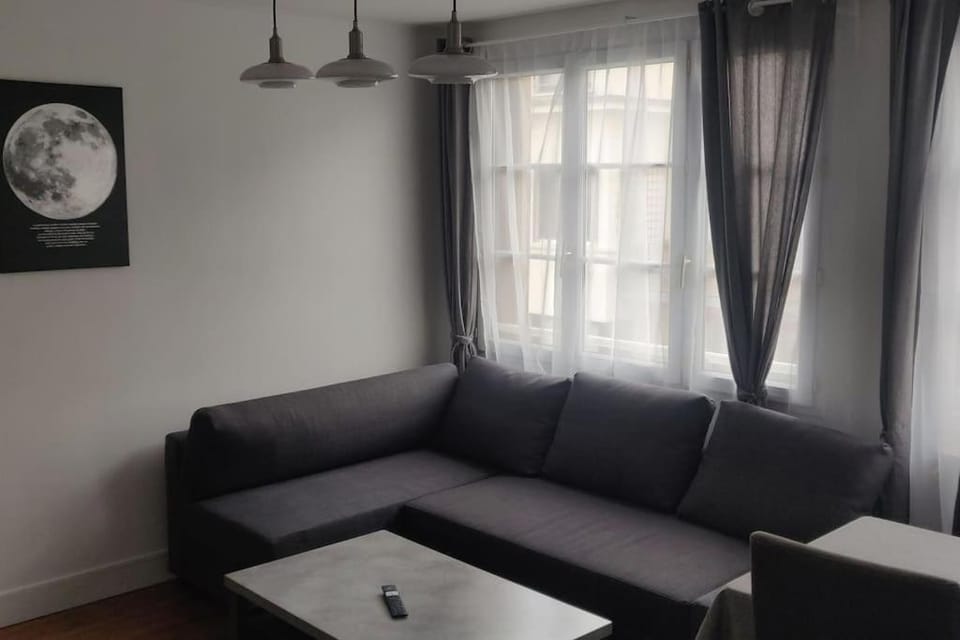 Paris parc des expositions Apartment in Vanves