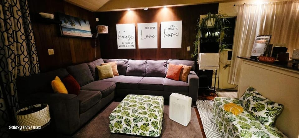 Secret Oasis in Sacramento! House in Arden-Arcade