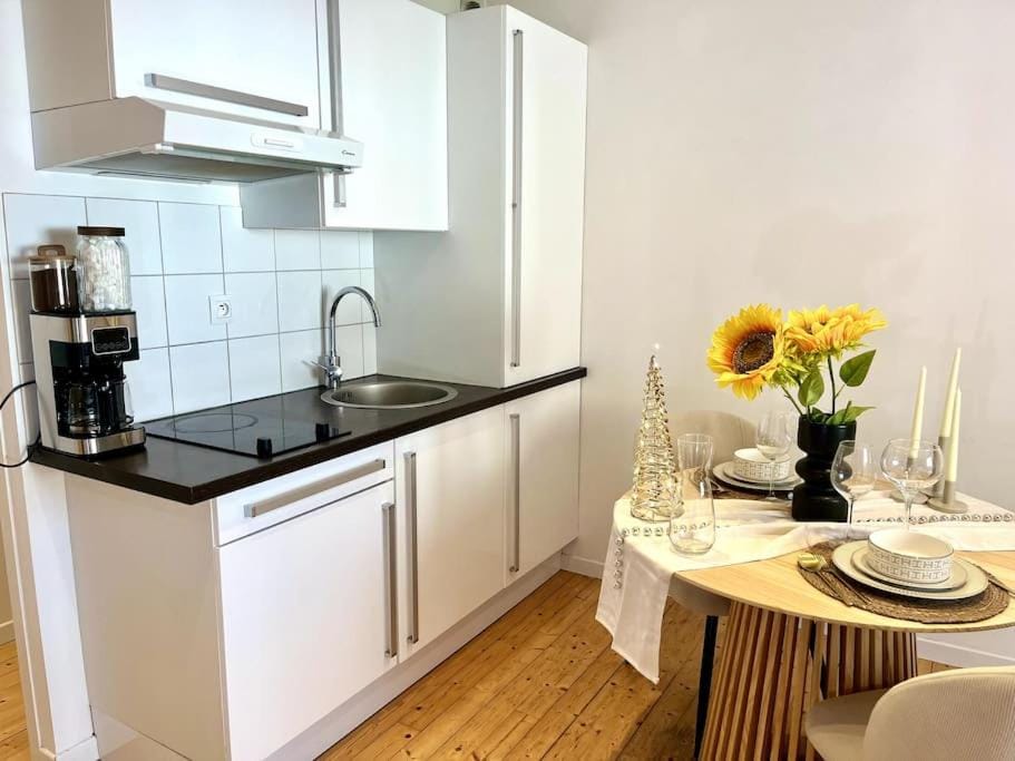Studio Centre Ville COTY Apartment in Le Havre