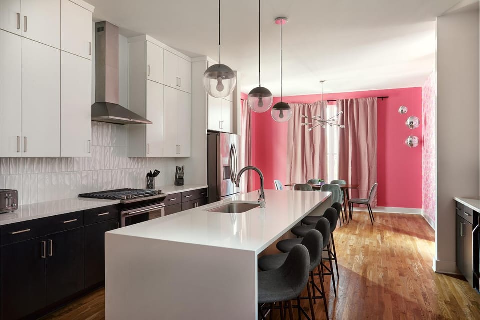 Kitchen or kitchenette
